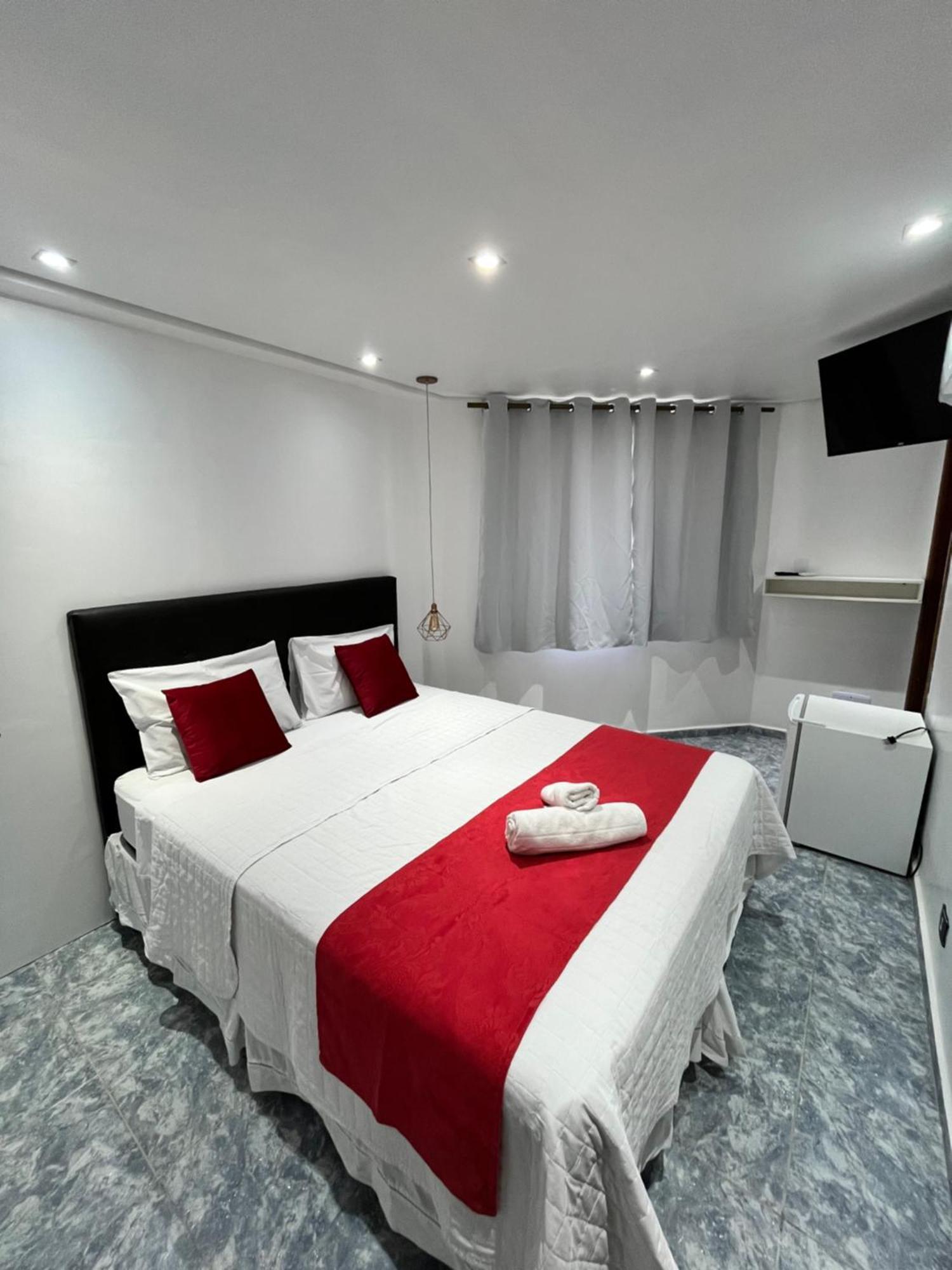 Pousada Elegance Beira Mar Itanhaém Exterior foto