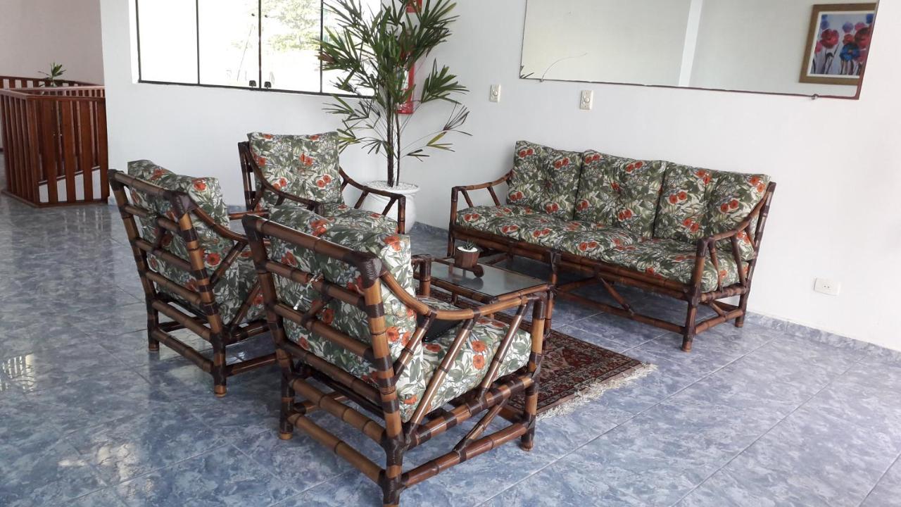 Pousada Elegance Beira Mar Itanhaém Exterior foto
